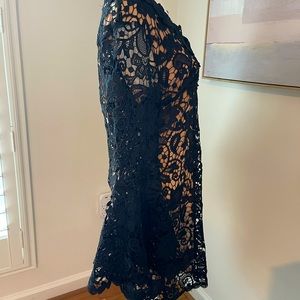 JULIAN CHANG size 10 EUC worn once black stitched with tan lining flare sleeves